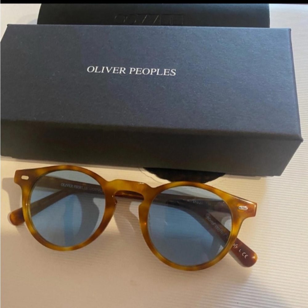 Oliver Peoples OV5186 Sunglasses with Blue Lenses 47